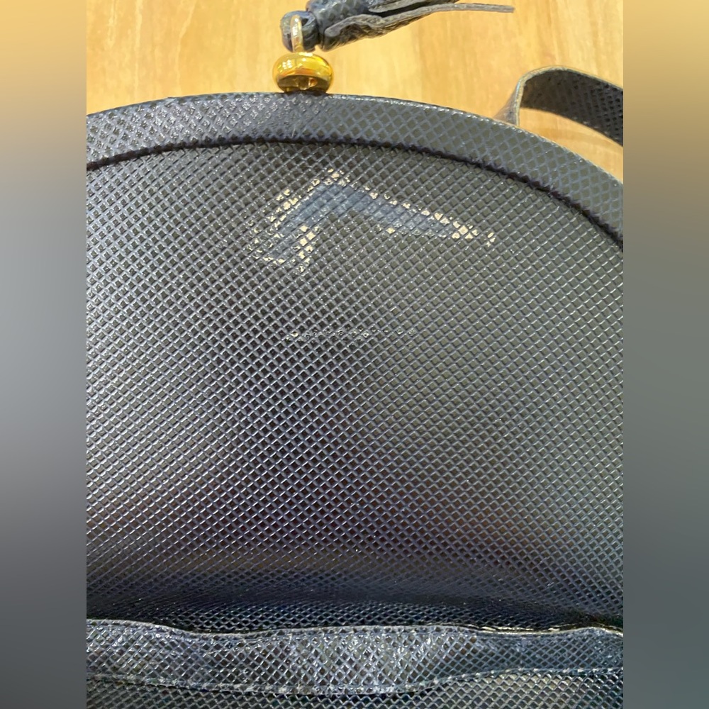 Bottega Veneta Crossbody Bag - Picture 3 of 8